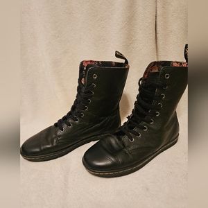 Dr. Martens Stratford Black Boot